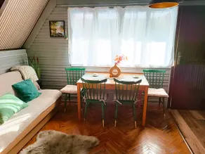 Lakefront cottage - Image 5