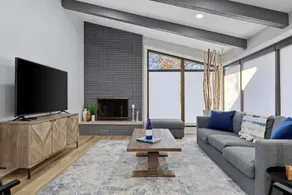 Destination Dogwood - Modern Retreat/Walk to Beach - Image 4