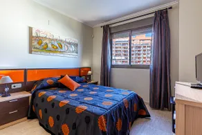 Cozy Apartment in Benidorm with Gym/Spa - Image 3