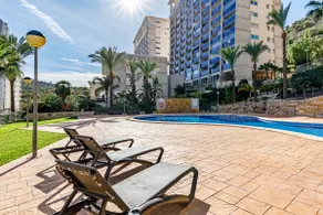 Cozy Apartment in Benidorm with Gym/Spa - Image 4