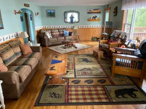 3 Bedroom 1 Bath Lakefront - Image 4