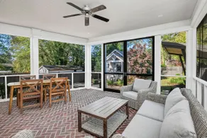 The Wren | 2 BR 2.5 BA | Newly Renovated w/ HotTub - Image 4