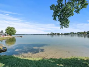 Cottage w/ Lake Access Unit 2 - Image 3