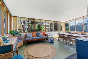 Bungalow on Hutton - Coastal Charm in Port Elliot - Image 2