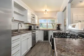 Highly Rated AirBNB Home - New Owners! - Image 5