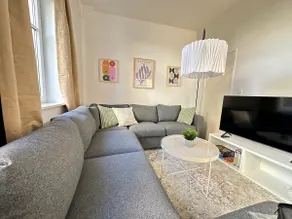 Beautiful 3 Bedroom Townhouse - Image 3