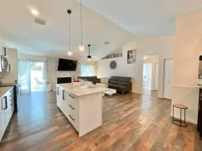 The Tarpon Sunset Retreat - Image 3