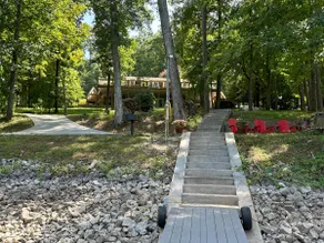 Lavish Lake Life - Image 5