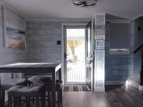 Luna Pier Beach Home Lake Erie - Image 3