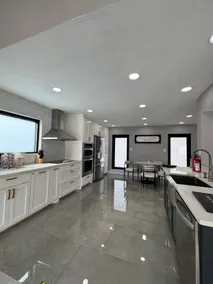 Paradise Mid-City - Image 4