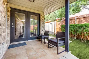 Royal Stay Awaits-Stylish & Cozy 3BR - Image 5