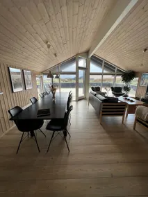 Mr. Madsen's Bathhouse - beach H1 Grønhøj - Image 4