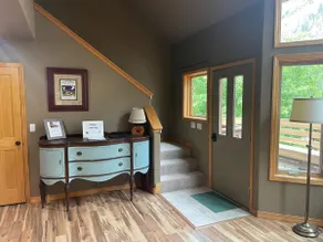 Alaskarado - 2BR/2BA Loft Sleeps 7 *Great Value* - Image 3