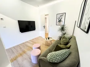Modern old town apartment including parking space and sun terrace - Image 5