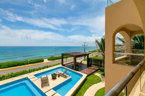 SEA-FRONT VILLA, Isla Mujeres! Stunning Sea Views! - Image 4