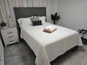 Suite by Pardos 2 Near Airport & CrashBoat Beach - Image 2