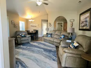 Cozy Home in Crescent City - Image 4