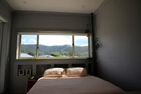 Claret self-contained studio (with double shower!) - Image 4