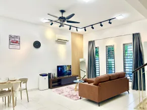 16Pax House Landed Setia Alam Mall SCCC Wi-Fi TV - Image 2