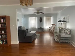 Spacious Hideaway in Plain Sight - Image 4