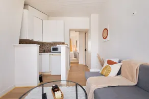 Paris Escape, Sacré-Cœur View & Netflix - Image 4