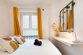 Paris Escape, Sacré-Cœur View & Netflix - Image 2