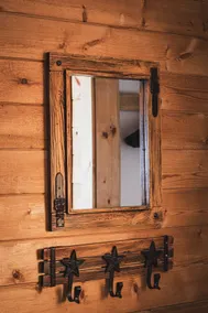 Elk Run Cabin|Steps to Lake|In town|5 min to RMNP - Image 5