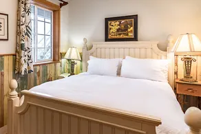 Mae West Bungalow - Image 2
