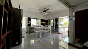 Simple living near NaiHarn beach - Image 5