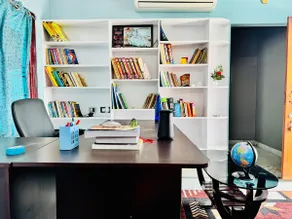 Luxurious Retreat at Sky Home - Image 5