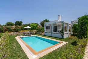 Perfetto per coppie, vicino alla spiaggia, nuovo di zecca con piscina privata - Image 4