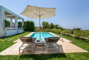 Perfetto per coppie, vicino alla spiaggia, nuovo di zecca con piscina privata - Image 3