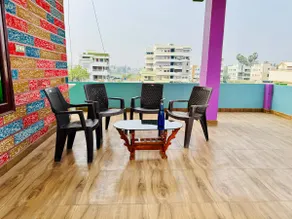 Luxury Pent house withTerrace - Image 4