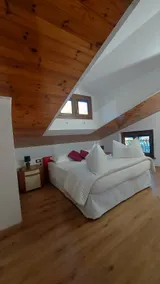 Entire apartment with kitchen No. 3 - Image 3