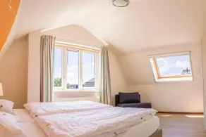 Luxury Bungalow - Image 3