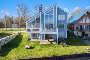 Lake Huron Waterfront, Sleeps 15, 5 Min Caseville - Image 3