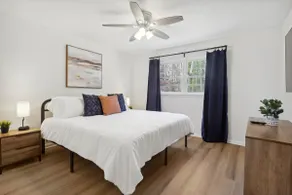 15 Min to Airport+3 King Beds+Game Room! - Image 5