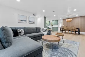 Modern Home 6 Min to ONT Airport - Image 5