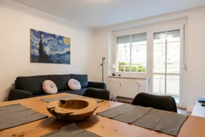 City Apartment - Image 3