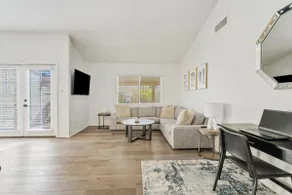 *The Chilton* Top-notch Tempe home - Image 4