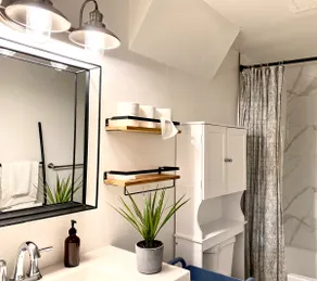 Charming 2BR - Image 3
