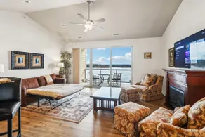 Beachfront Dream Escape Waterfront at Delton Grand - Image 5