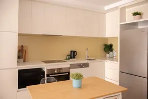 Beautiful Coastal Apartment | Port Melbourne - Image 2
