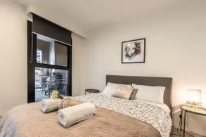 1BR FREE Parking - Walk to Marvel Stadium! - Image 3