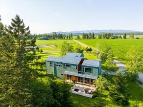 Zeitgenössisches Haus am Stillwater River.  In der Nähe von Whitefish, Kalispell & Glacier Park - Image 3