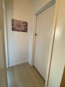 Cozy three Bedroom in Newtown - Image 3