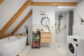 Great duplex apartment | Balcony | Workplace - Image 3