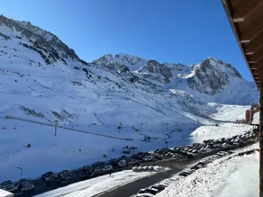 nice 62 m2 apartment, sleeps 8, facing the slopes - Image 2