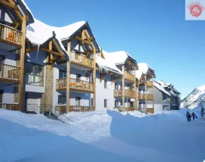 nice 62 m2 apartment, sleeps 8, facing the slopes - Image 5