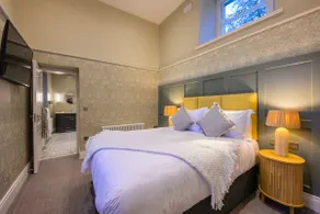 Rose Cottage at Killeen Castle - Image 2